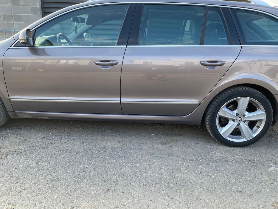 SKODA SUPERB de vânzare