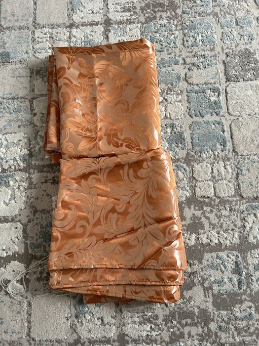 Продам шторы 4 шт