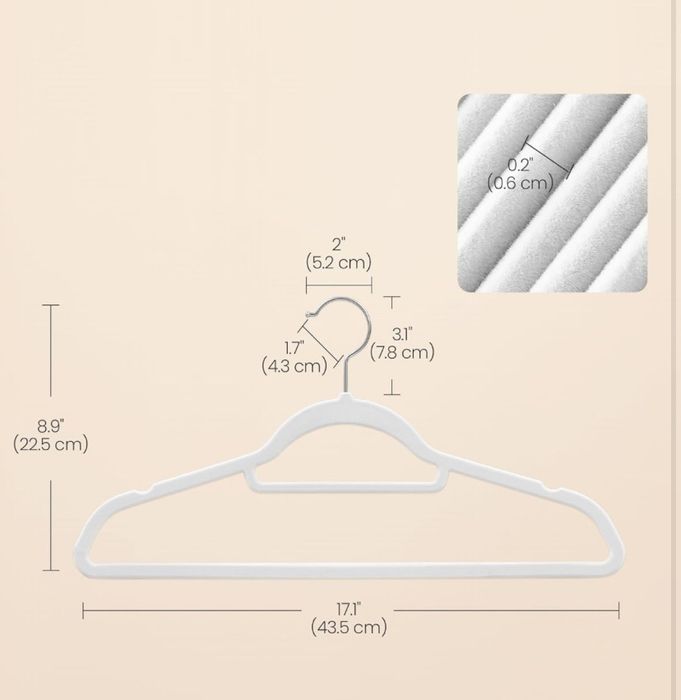 Комплект от 50 кадифени закачалки