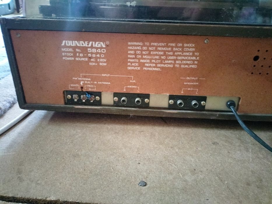 Vând un studio Deck caset +Radio+Pik-up