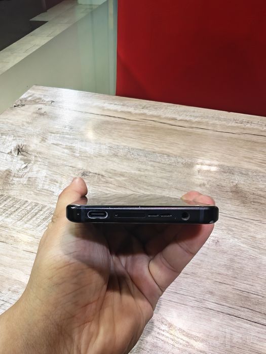 Asus Rog phone 8 16/256