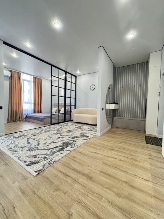 УНИВЕРСАМ 2х квартира люкс