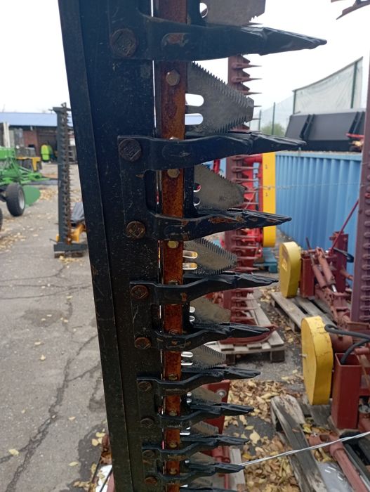 Косилка КЗНМ-2,1