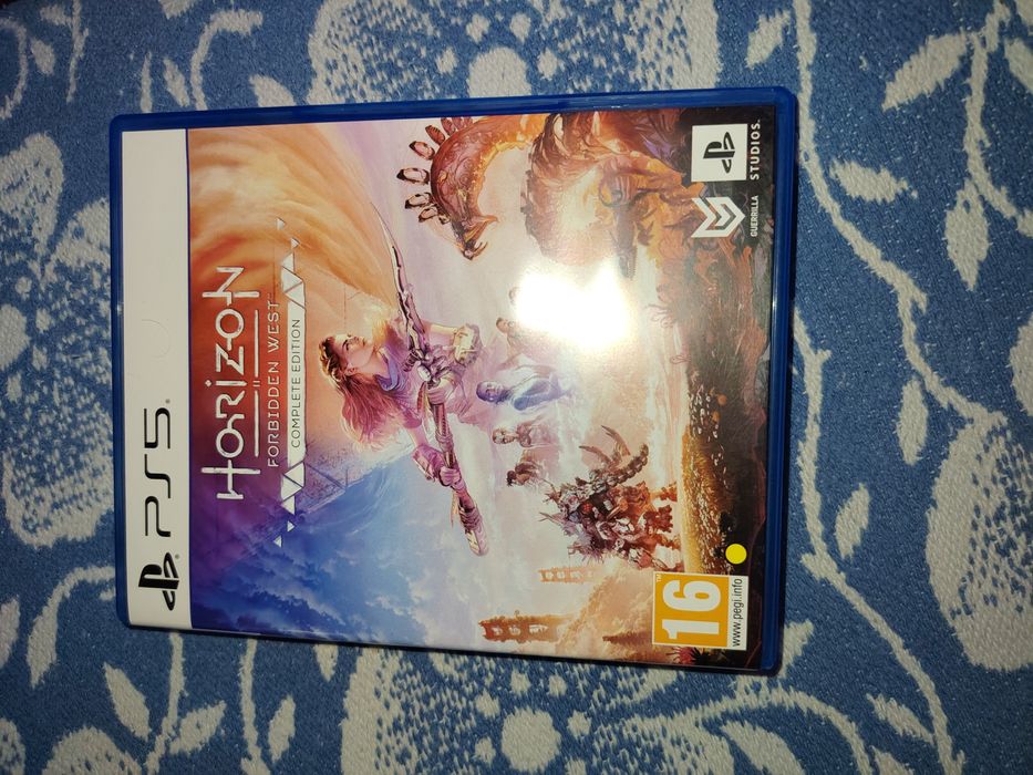 Продавам игри за PlayStation 5