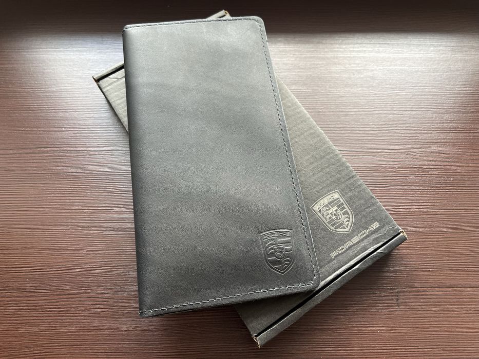 Оригинальное партмоне-Porsche.