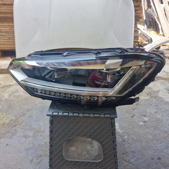 VW Touran full led 2019 ляв фар