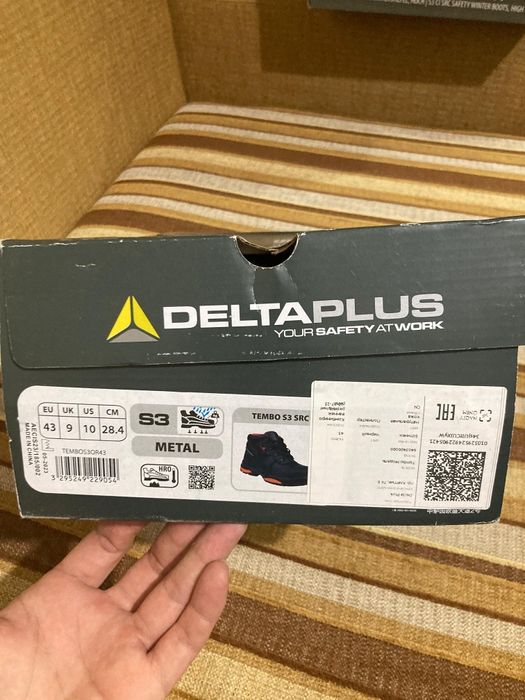 Ботинки летние размер 43