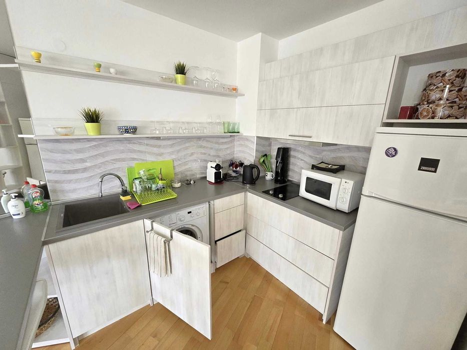 Продава се Тристаен апартамент в Банско - 104 кв.м за 1299 €/кв.м - Снимка #1