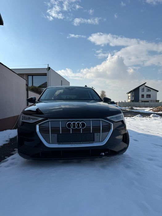 Audi E-tron 55 quattro