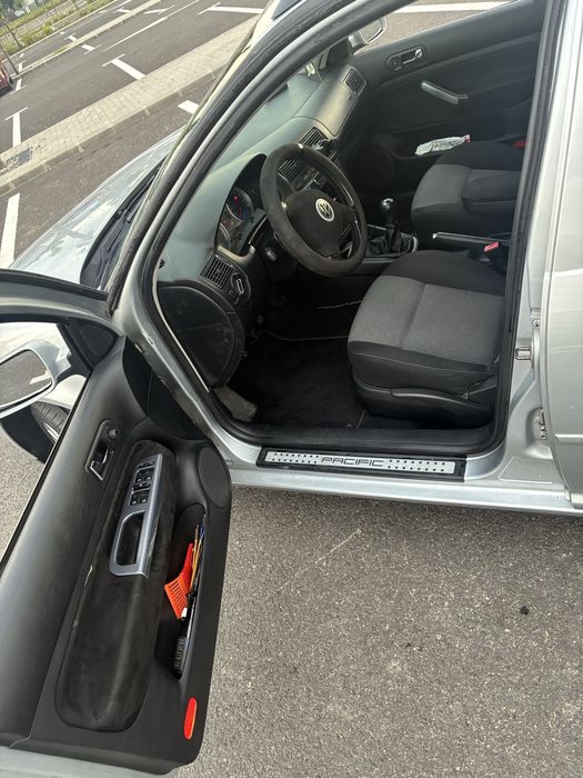 VOLKSWAGEN Golf 2005 — imagine 4