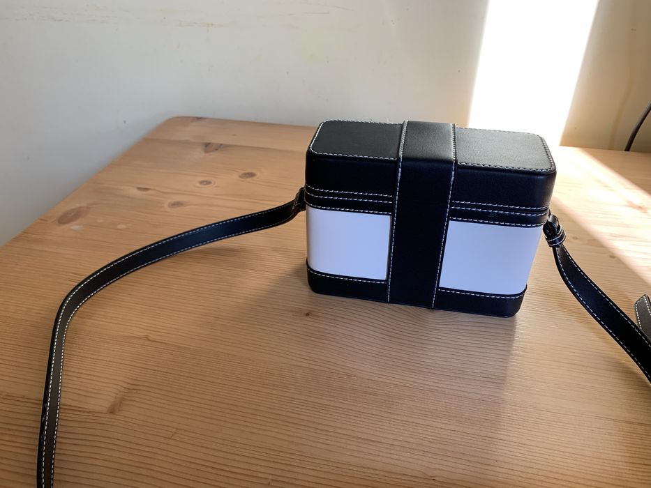 Луксозна дамска чанта