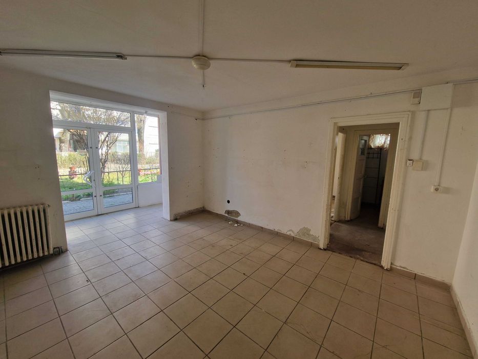 Vand apartament 2 camere