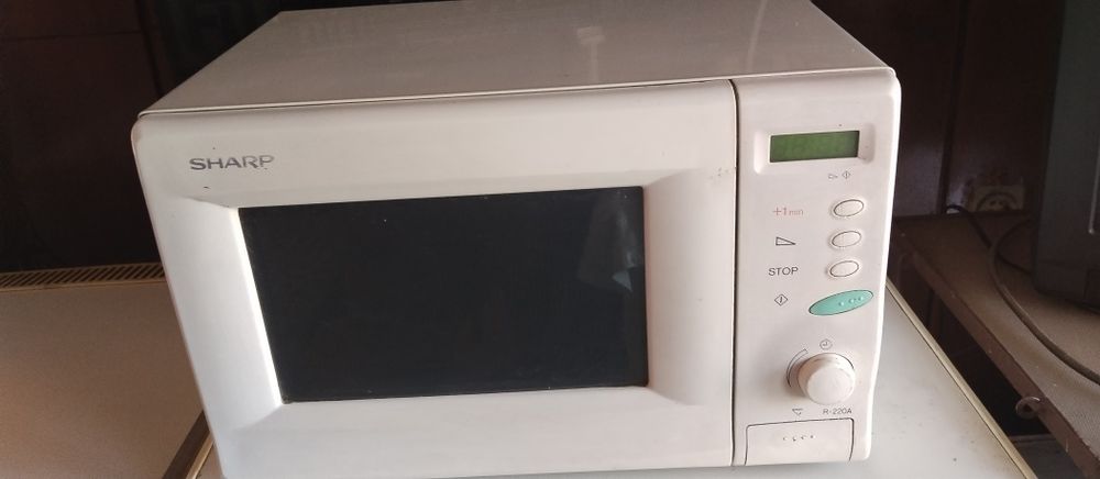 Микровълнова печка Шарп