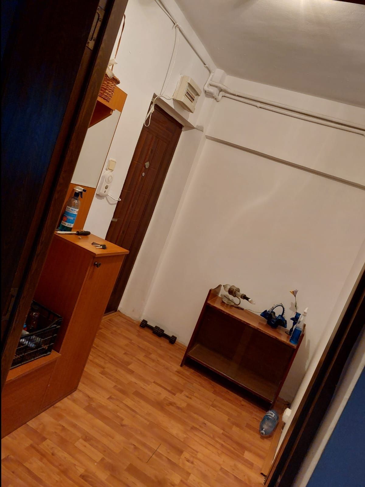 Vând Apartament 2 Camere Slobozia • OLX.ro