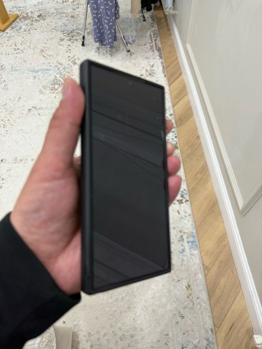 Продам Galaxy S24 Ultra