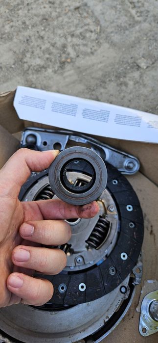 Kit ambreiaj Sachs aproape nou VW / Audi / Skoda / Seat 1.2 TSI CJZA /