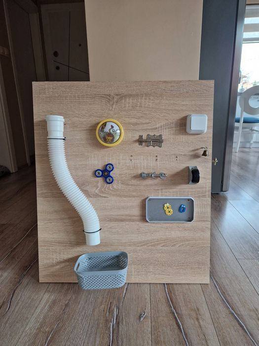 Бизиборд - интерактивна дъска, busyboard