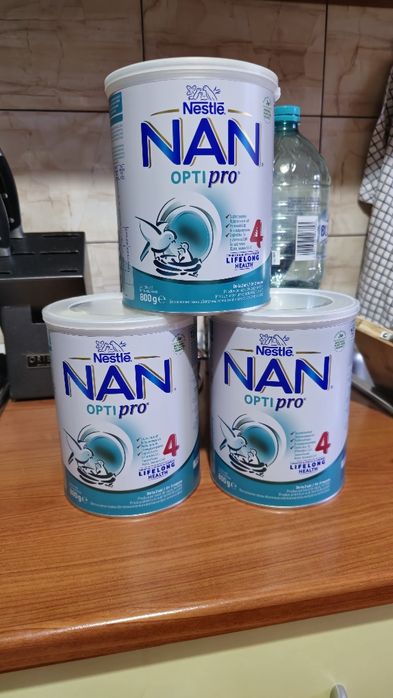3 cutii Nan optipro 4