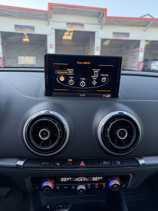 Audi A3 2.0TDI Euro 6, Distronic, B&O, Parkassist, Lane Assist