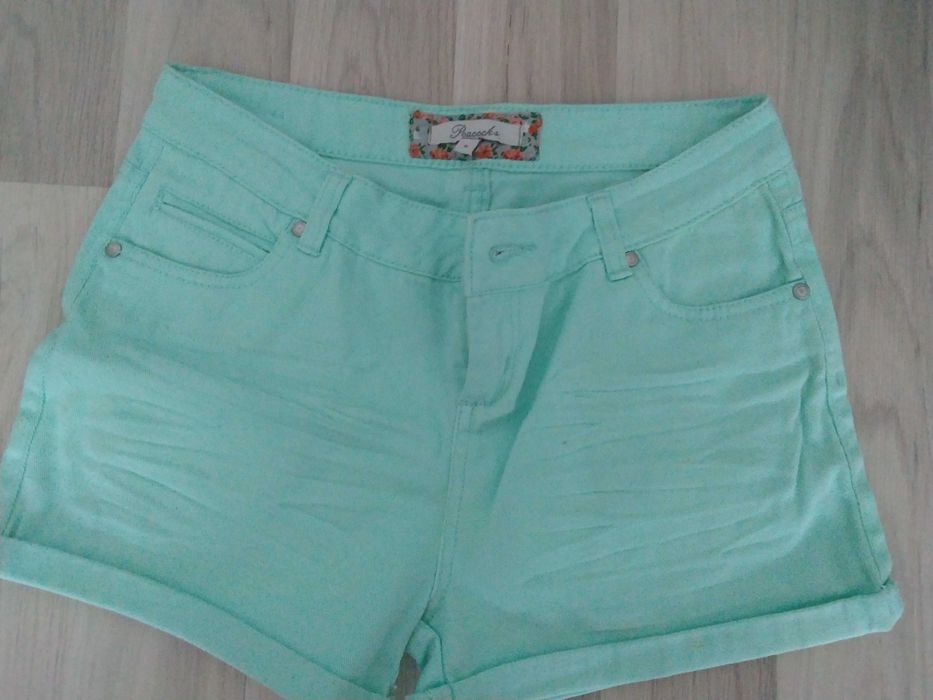 pantaloni scurti Peacocks marimea 36 + 4 perechi