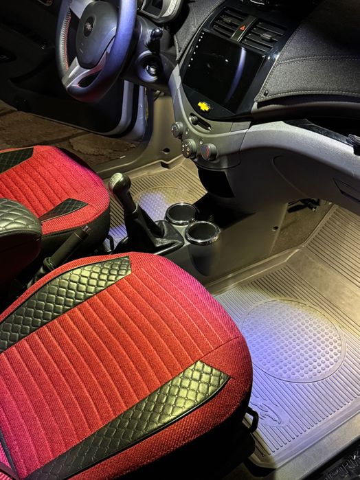 Спарк 2020 года в отличном  состояние