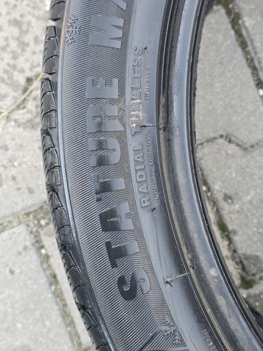 275 40  21 gripmax