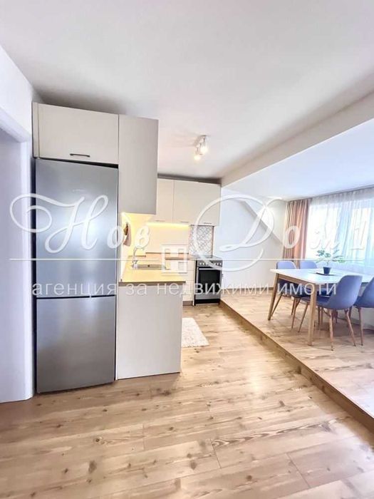 Продава се Тристаен апартамент в Варна, Колхозен пазар - 120 кв.м за 1465 €/кв.м - Снимка #2