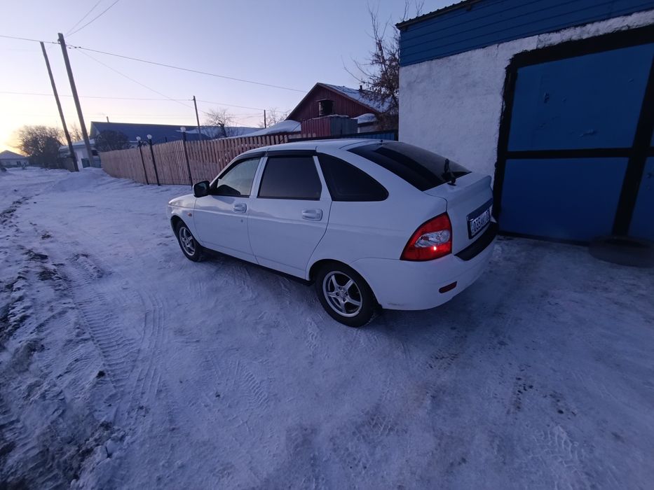 Продам Приору 2013 год