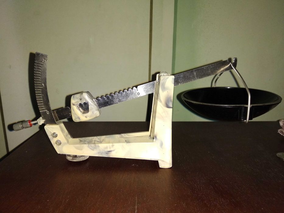 Фотовспышка, Весы фотолюбителя, лампы