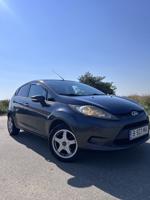 FORD Fiesta 2010 — imagine 2