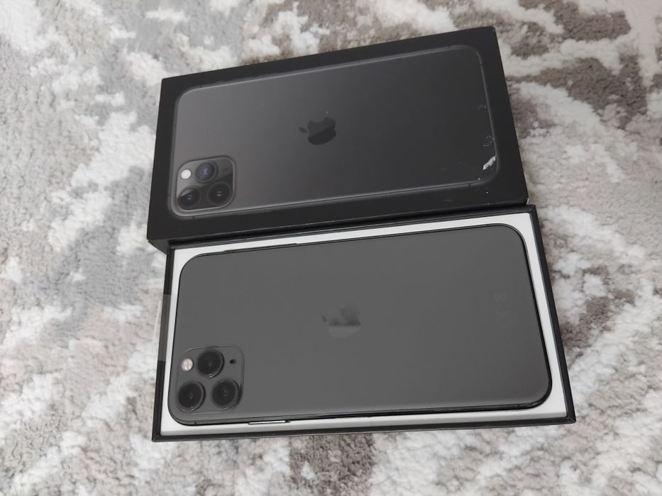 Айфон 11 про макс64гиг,
