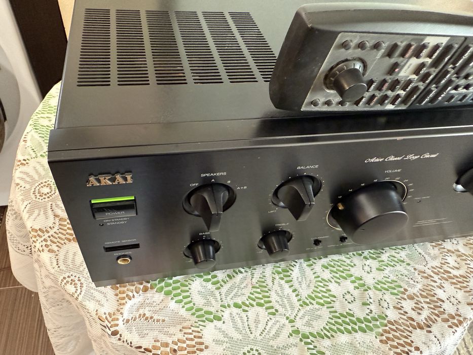 Akai  Акай AM-59 Качествен стерео усилвател