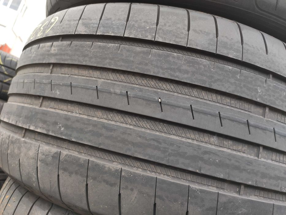 Летни гуми пакет 245 40 19 и 275 35 19 - Goodyear