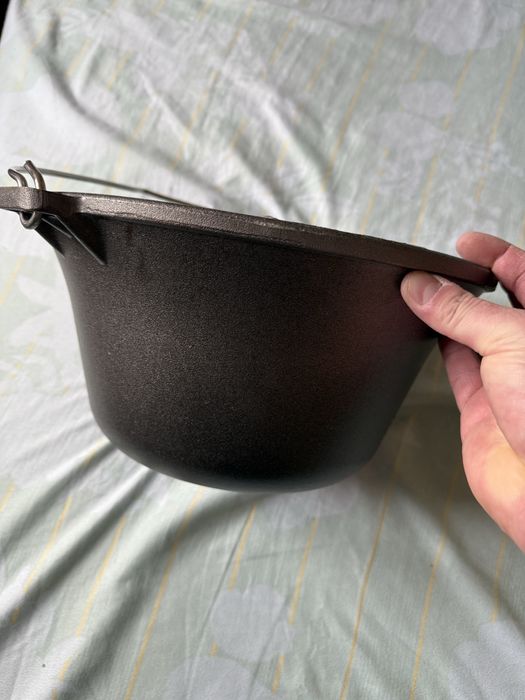 Tuci ciaun din fonta