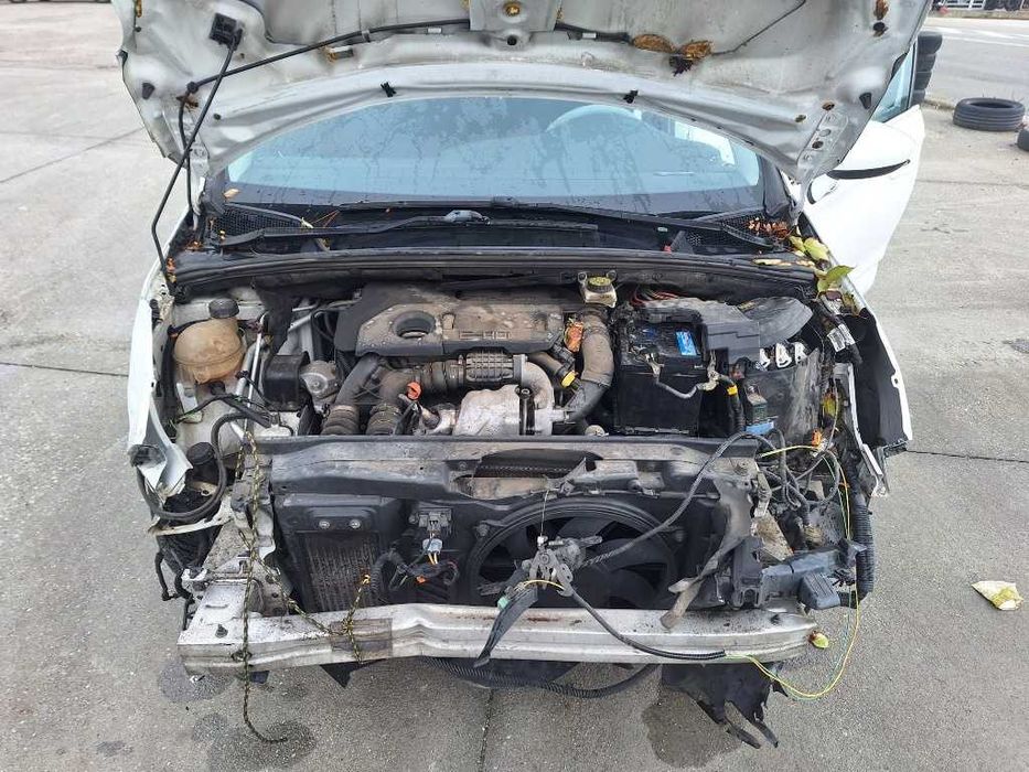 Dezmembrez Citroen C4 B7 1.6 e-HDi 9hr 114 cai cutie robotizata
