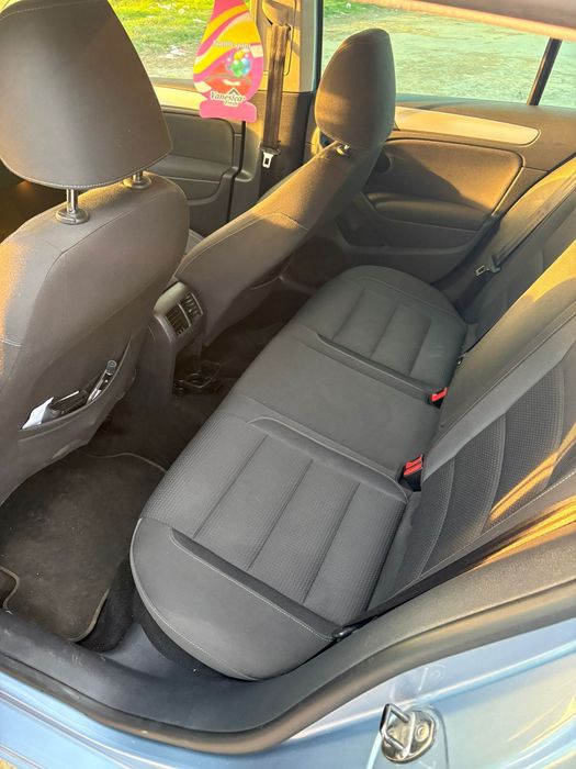 VOLKSWAGEN Golf 2010 — imagine 4