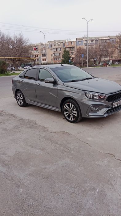 Лада-Веста. Седан