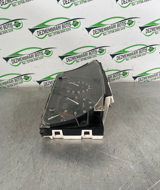 Ceasuri bord 5 3923 259 00 Volkswagen VW Golf a 3-a generatie