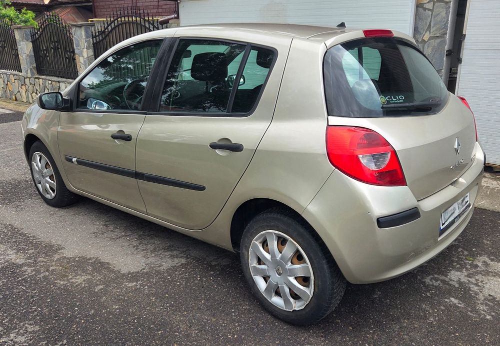 Renault Clio 1.6 benzina, 80000km reali, superba