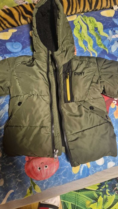DKNY Яке за момче 5-6 години