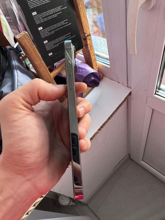 Продам айфон 13 про мах