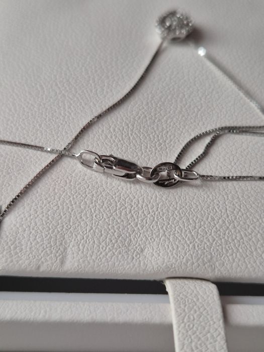 Colier din aur 18k cu diamante naturale