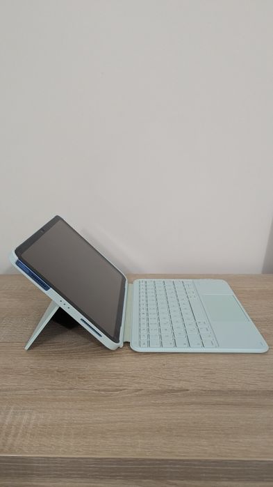 Tastatura Inateck , all in one for iPad 10 th