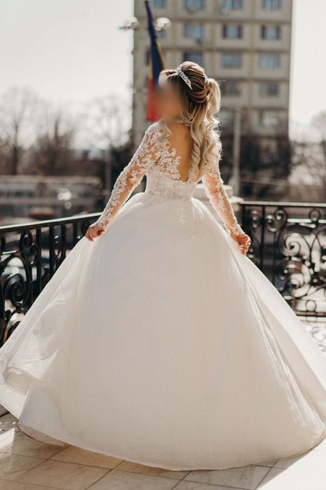 Vând Rochie de mireasa, Vladiyan Royal