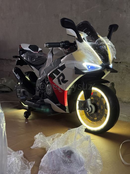 Детский мотоцикл Ducati 12V с Bluetooth и EVA колёсами | 3-8 лет