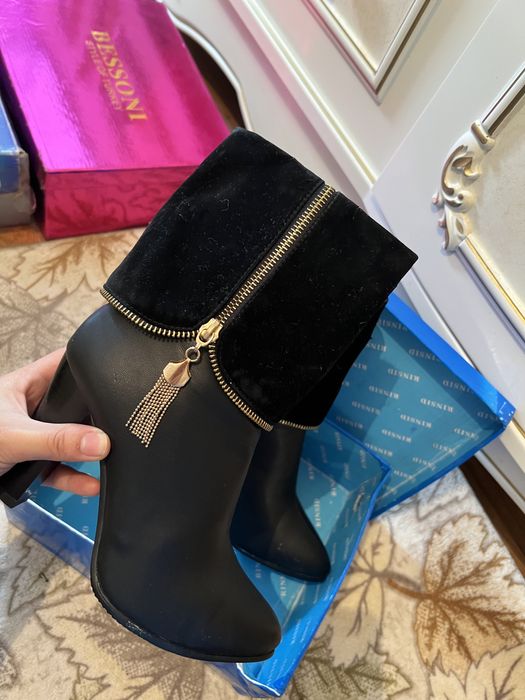 Женская обувь