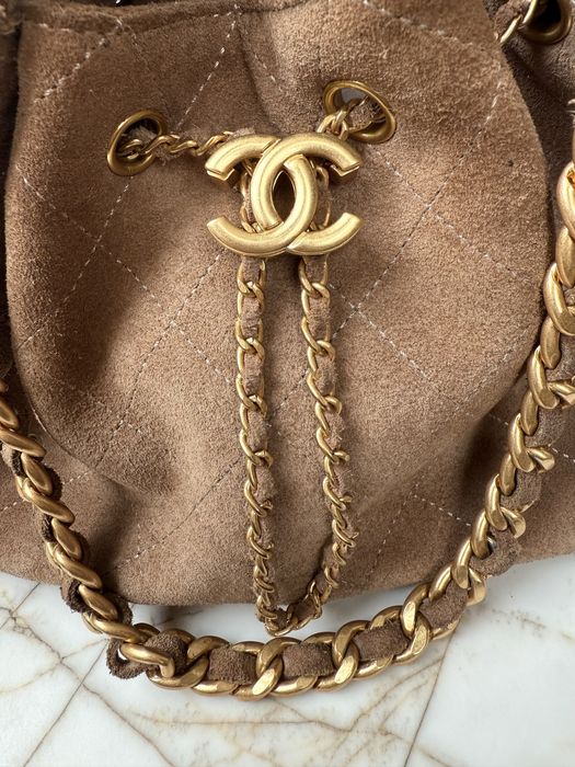 Дамска чанта Chanel 25 от телешка кожа промо цена