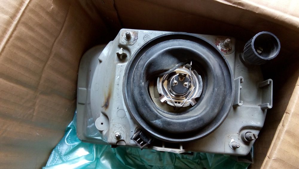 Оригинални Фарове Valeo, за Рено Супер 5 /84г. 1,6 бензин карбуратор