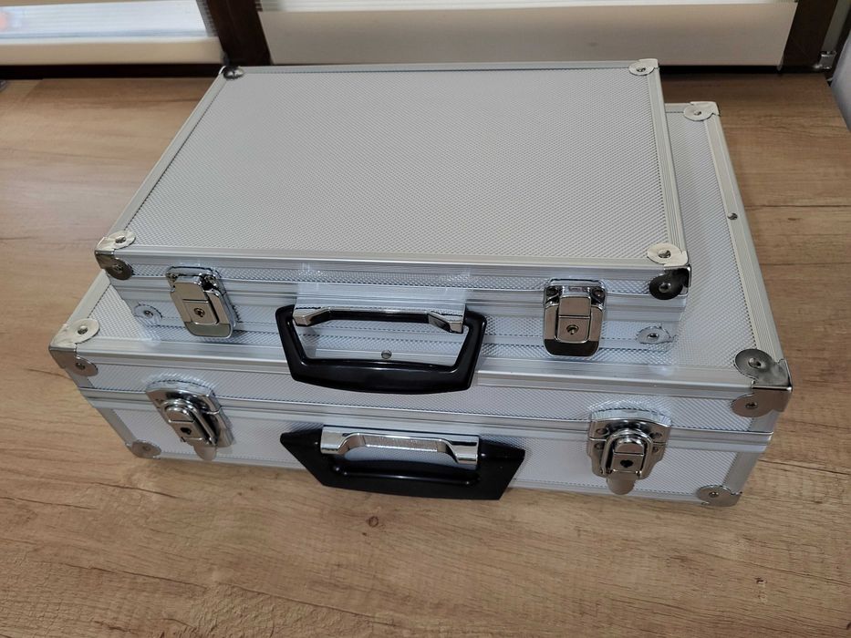 Set doua valize din aluminiu pentru scule