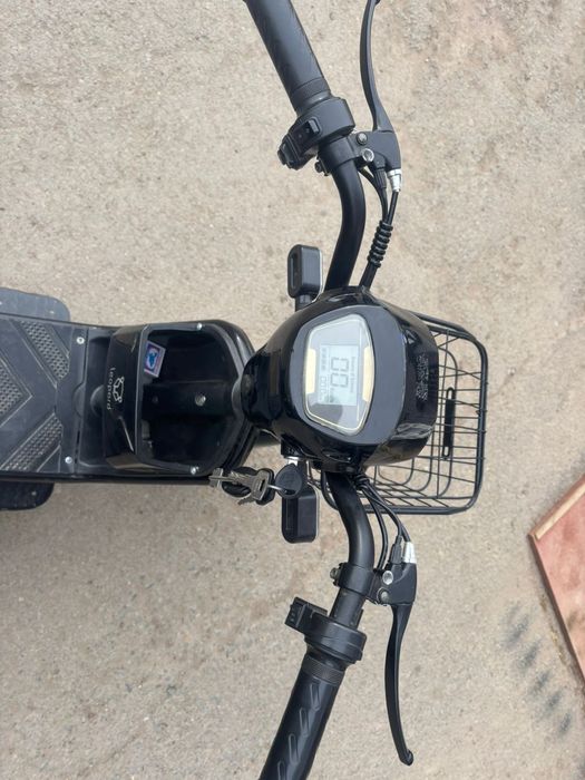 Электро скутер Leopard PRO